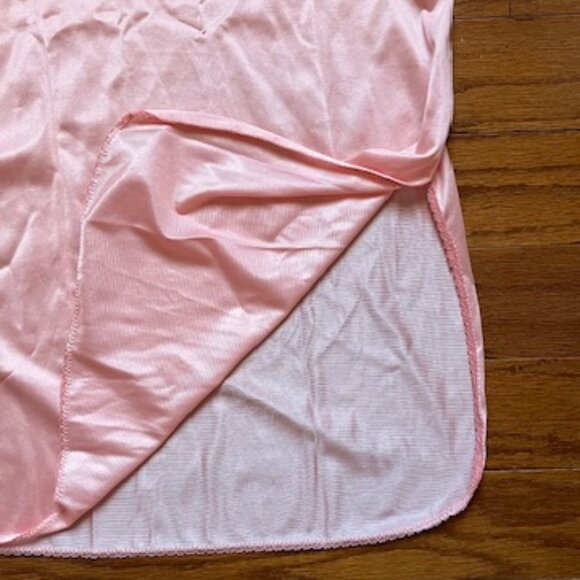 Lily of France & Vassarette 1980's Vintage Half Slips - Picture 6 of 15